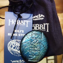 Load image into Gallery viewer, Weta Workshop&#39;s The Hobbit: Desolation of Smaug Kili&#39;s Rune Stone
